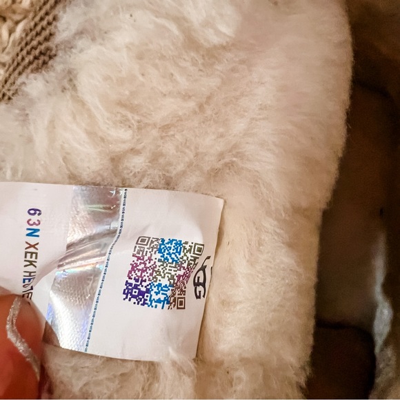 NWT UGG Classic Mini Platform Chestnut Size Y5/Women 6.5 - Picture 14 of 16